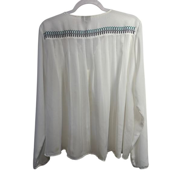 Cruel Girl Sheer White Button Up Blouse SZ L Embroidered Western Boho Pleated - Picture 2 of 10